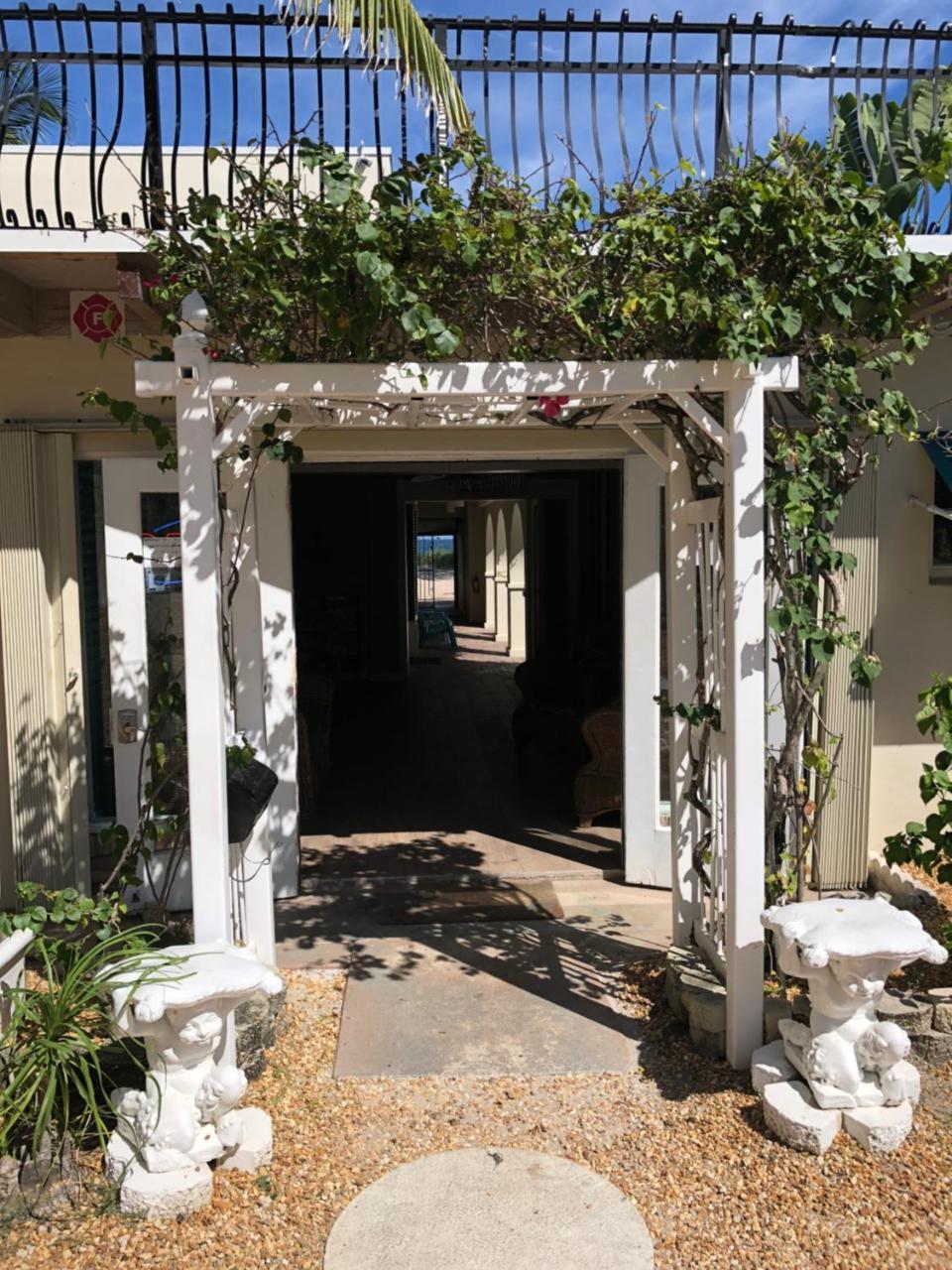 Courtyard Villa Hotel Lauderdale-by-the-Sea Exterior foto