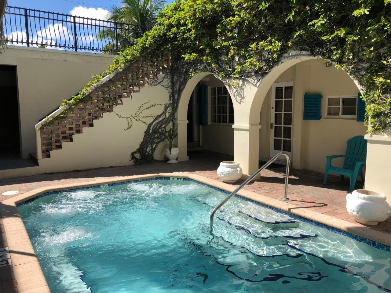 Courtyard Villa Hotel Lauderdale-by-the-Sea Exterior foto